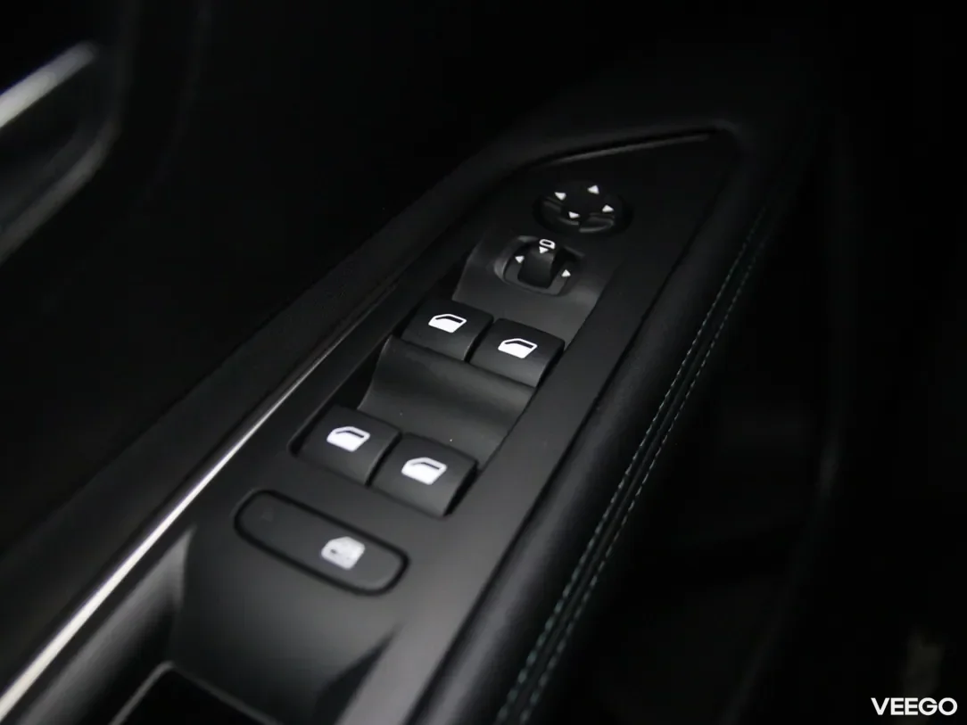 Peugeot 3008 1.6 165kW