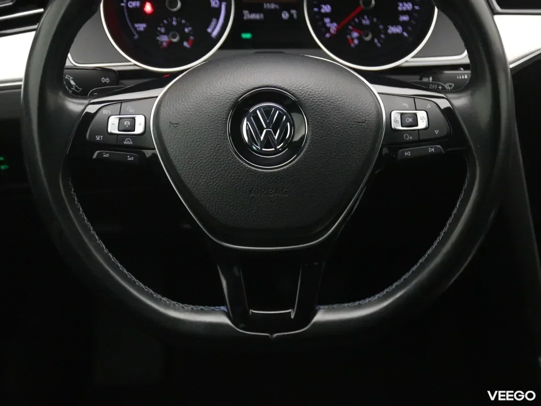 Volkswagen Passat 1.4 160kW