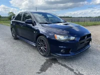 Mitsubishi Lancer Evolution Evolution X 2.0 217kW thumbnail