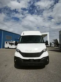 Iveco Daily  35S16V 2.3 115kW thumbnail