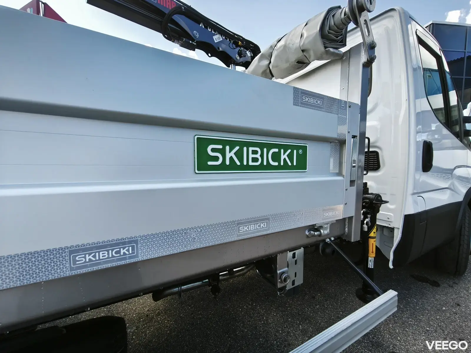 Iveco Daily  70C18H kallur, kraana, greiferkopp 3 129kW