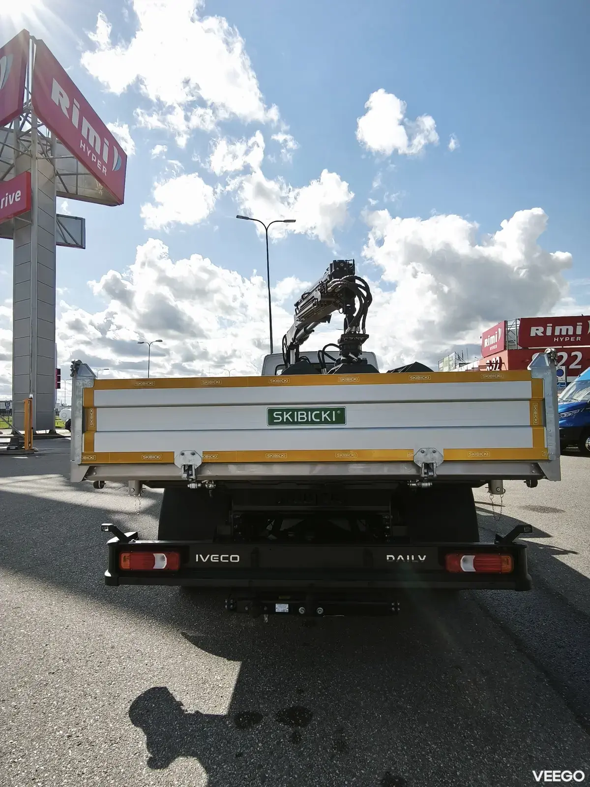 Iveco Daily  70C18H kallur, kraana, greiferkopp 3 129kW