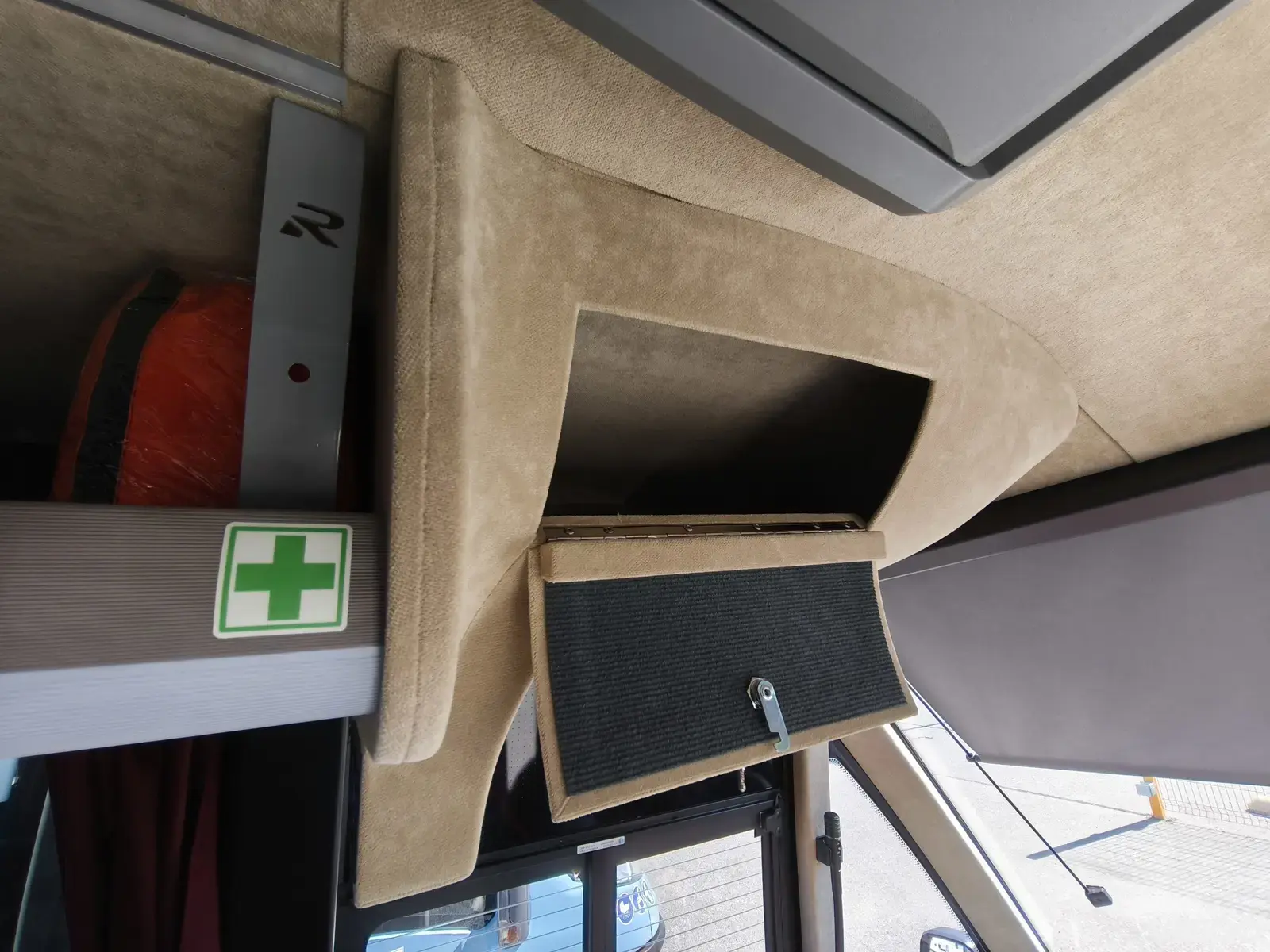 Iveco Daily  Rosero-P First 70C21HA8 CC/P 3 152kW