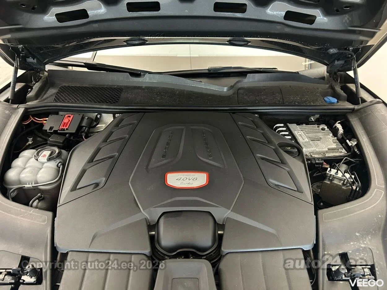 Porsche Cayenne Turbo - 4 404kW