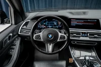BMW X5 xDrive40d M Sport Sky Lounge HUD 360 Kolfiber MOMS 250kW thumbnail