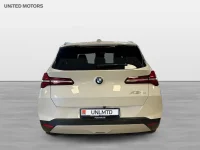 BMW X3 30e xDrive 4,95% ränta AdaptivFarthållare Elstolar Drag thumbnail