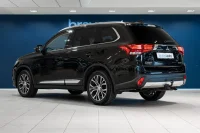 Mitsubishi Outlander 4WD 2 110kW thumbnail