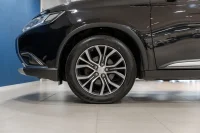 Mitsubishi Outlander 4WD 2 110kW thumbnail