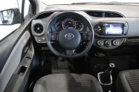 Toyota Yaris Active 1.5 82kW thumbnail