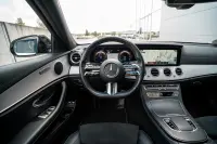 Mercedes-Benz E300 2.0 215kW thumbnail