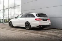 Mercedes-Benz E300 2.0 215kW thumbnail
