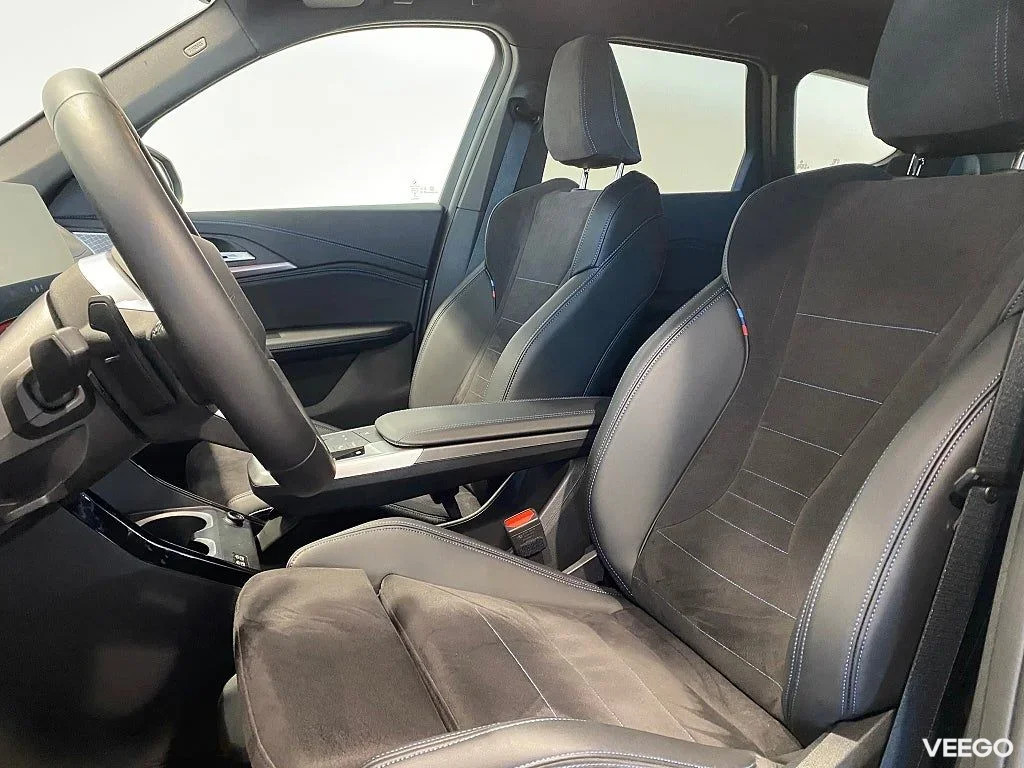 BMW X1 sDrive18i 4,95% ränta M-Sport Elstolar Adap* Fart*