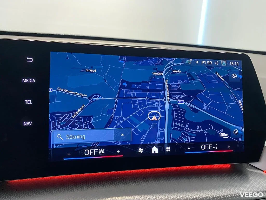 BMW X1 sDrive18i 4,95% ränta M-Sport Elstolar Adap* Fart*