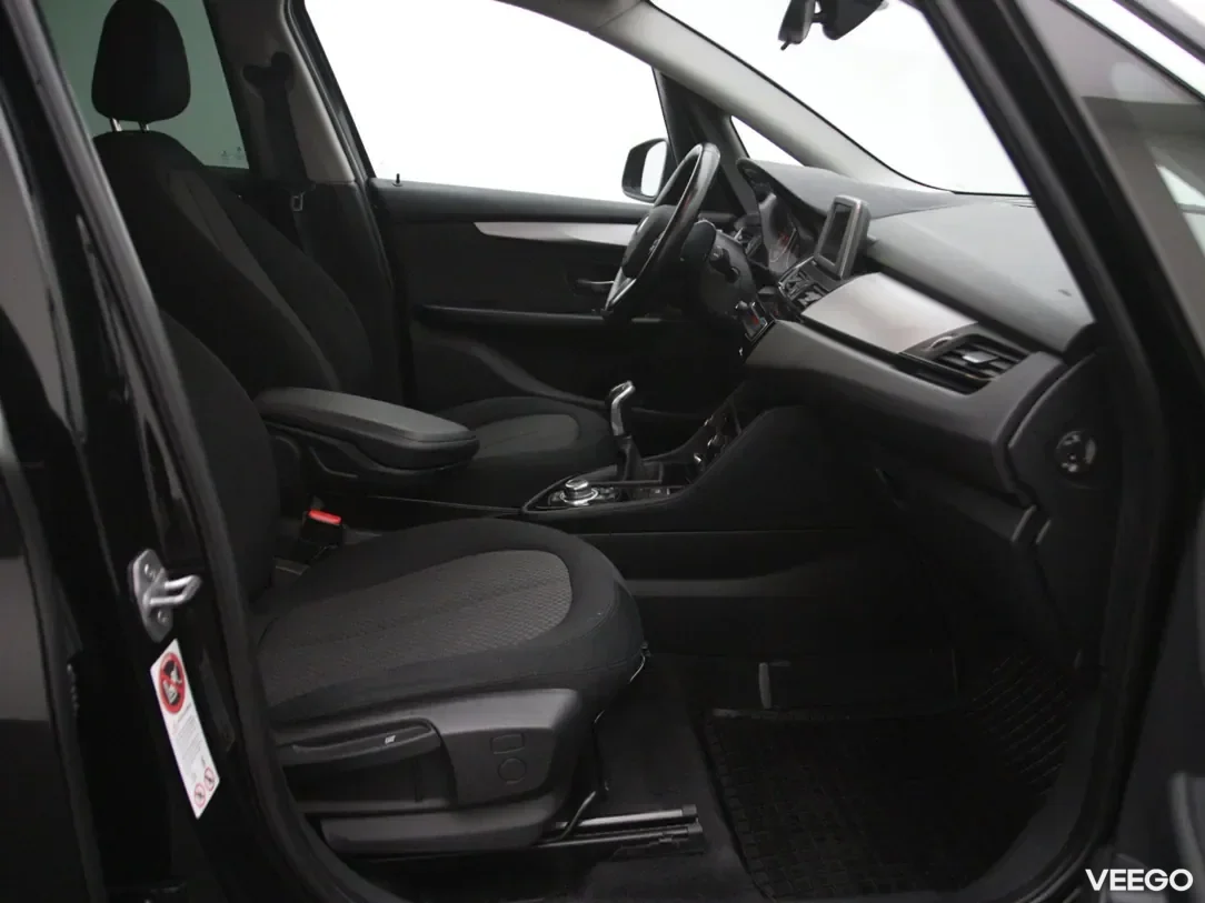 BMW 218 2 110kW
