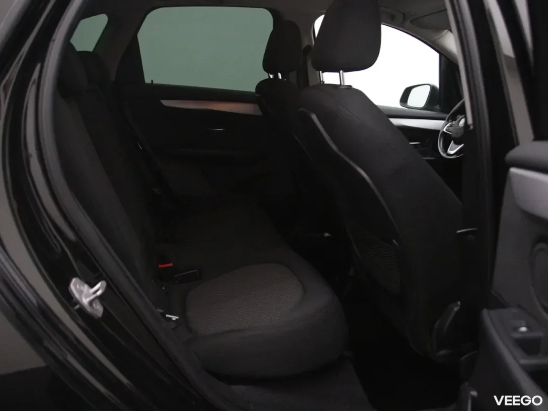 BMW 218 2 110kW