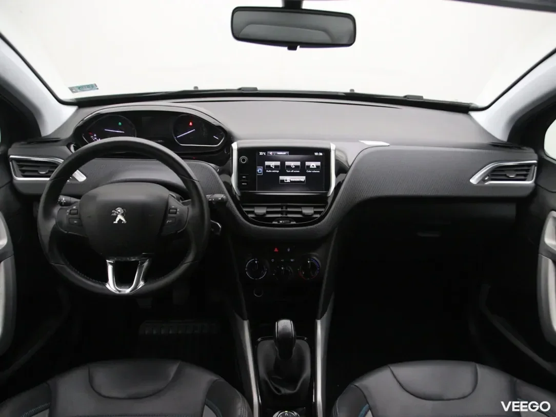 Peugeot 2008 1.2 81kW