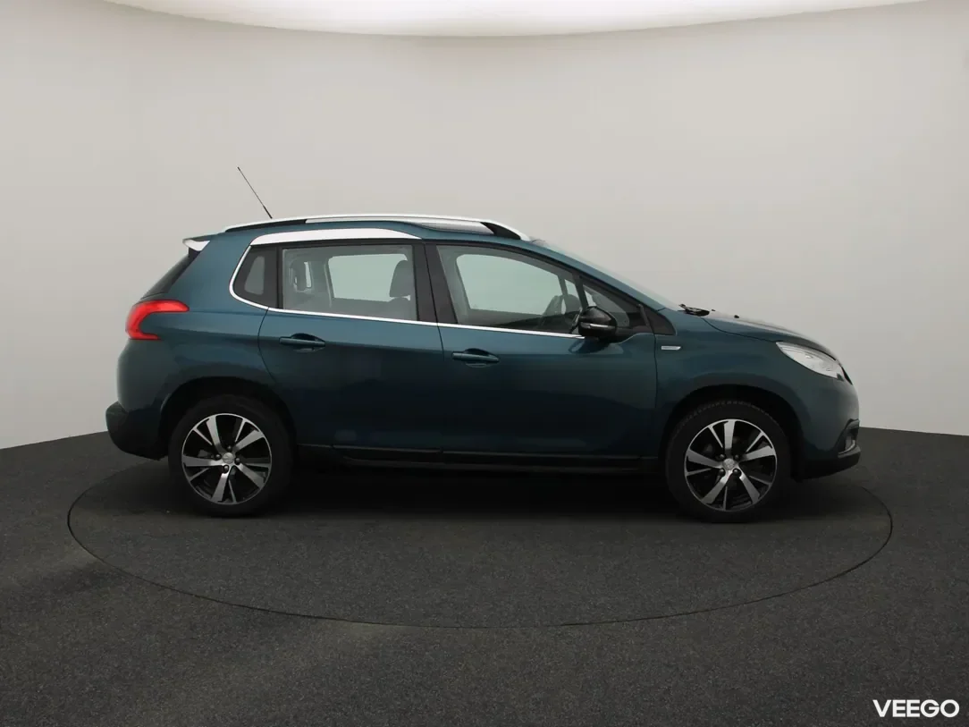 Peugeot 2008 1.2 81kW
