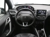 Peugeot 2008 1.2 81kW thumbnail