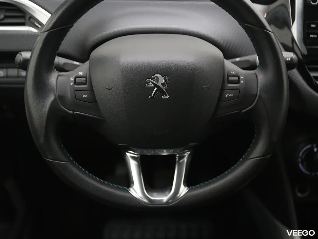 Peugeot 2008 1.2 81kW