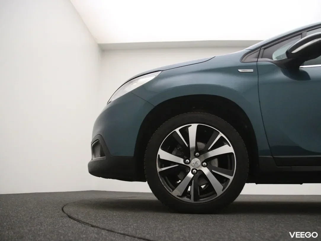 Peugeot 2008 1.2 81kW