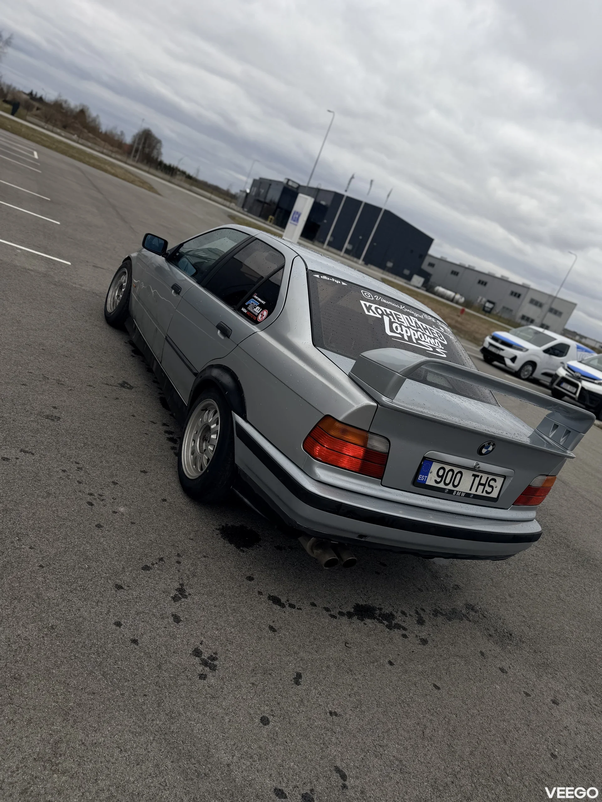 BMW 323 2.5 125kW