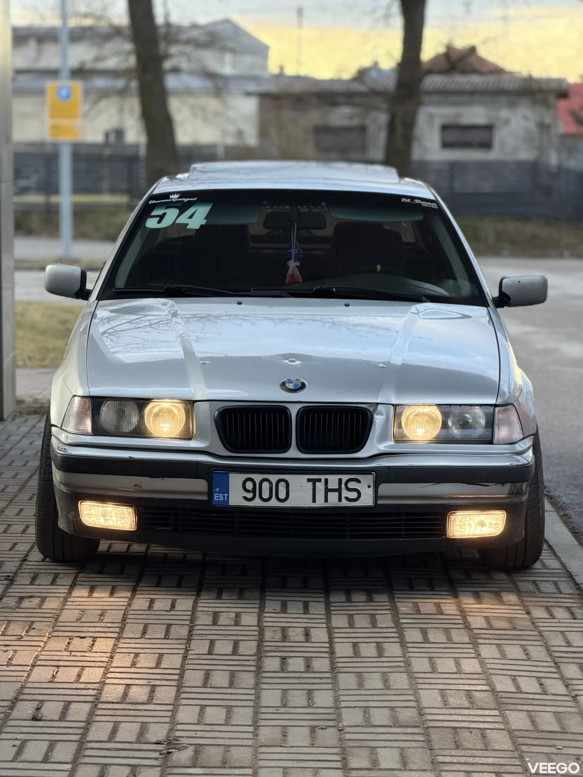 BMW 323 2.5 125kW