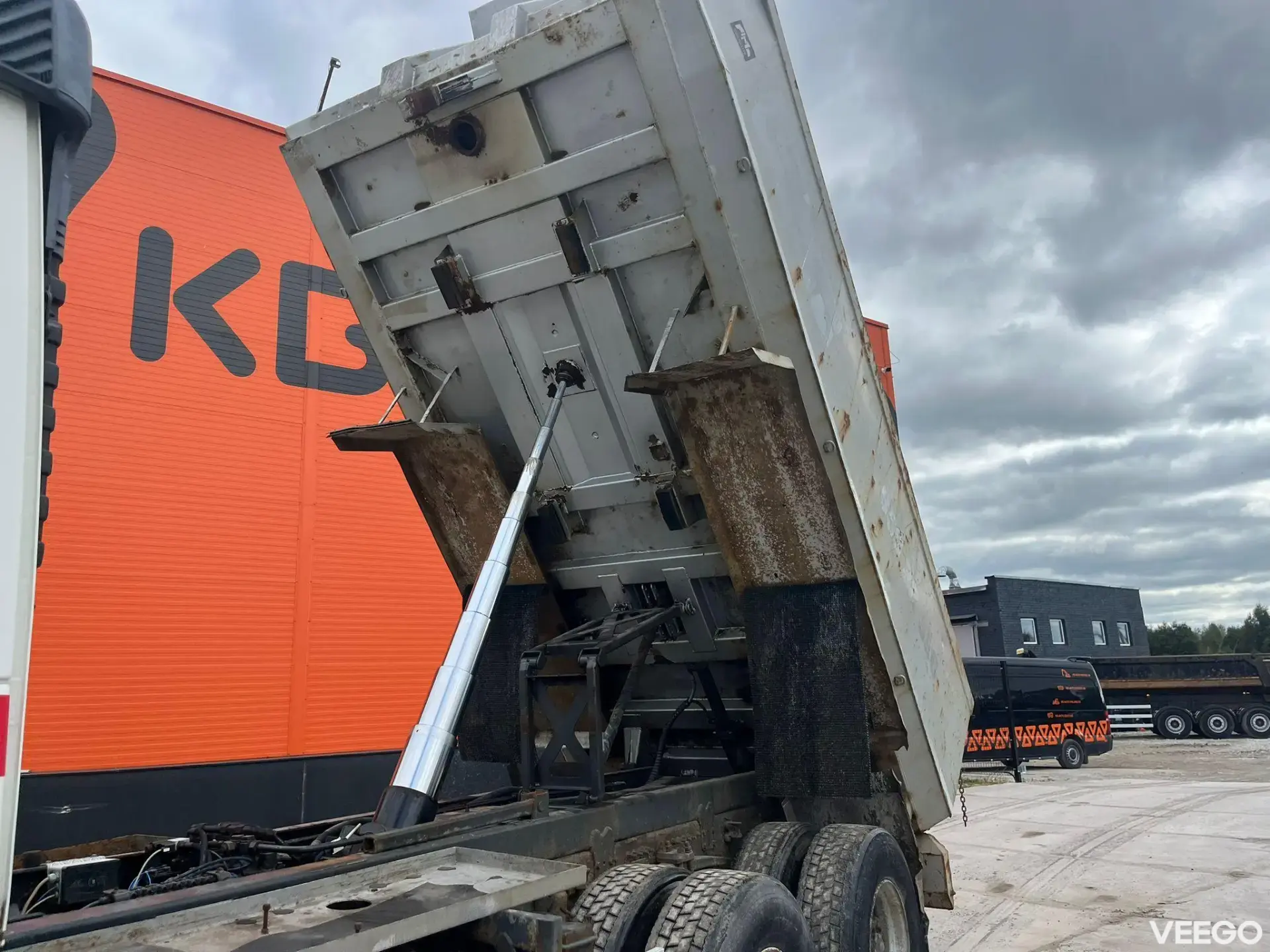 Volvo FM480 FULL STEEL / BOX L=4782 mm 353kW
