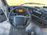 Volvo FM480 FULL STEEL / BOX L=4782 mm 353kW thumbnail