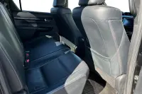 Toyota Hilux Black Edition 2.4 110kW thumbnail