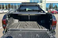 Toyota Hilux Black Edition 2.4 110kW thumbnail