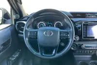 Toyota Hilux Black Edition 2.4 110kW thumbnail