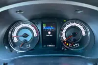 Toyota Hilux Black Edition 2.4 110kW thumbnail