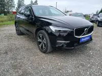 Volvo XC60 MOMENTUM thumbnail