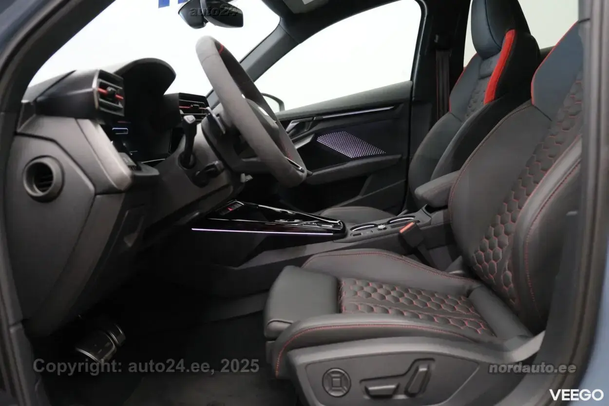 Audi RS 3 - 2.5 294kW