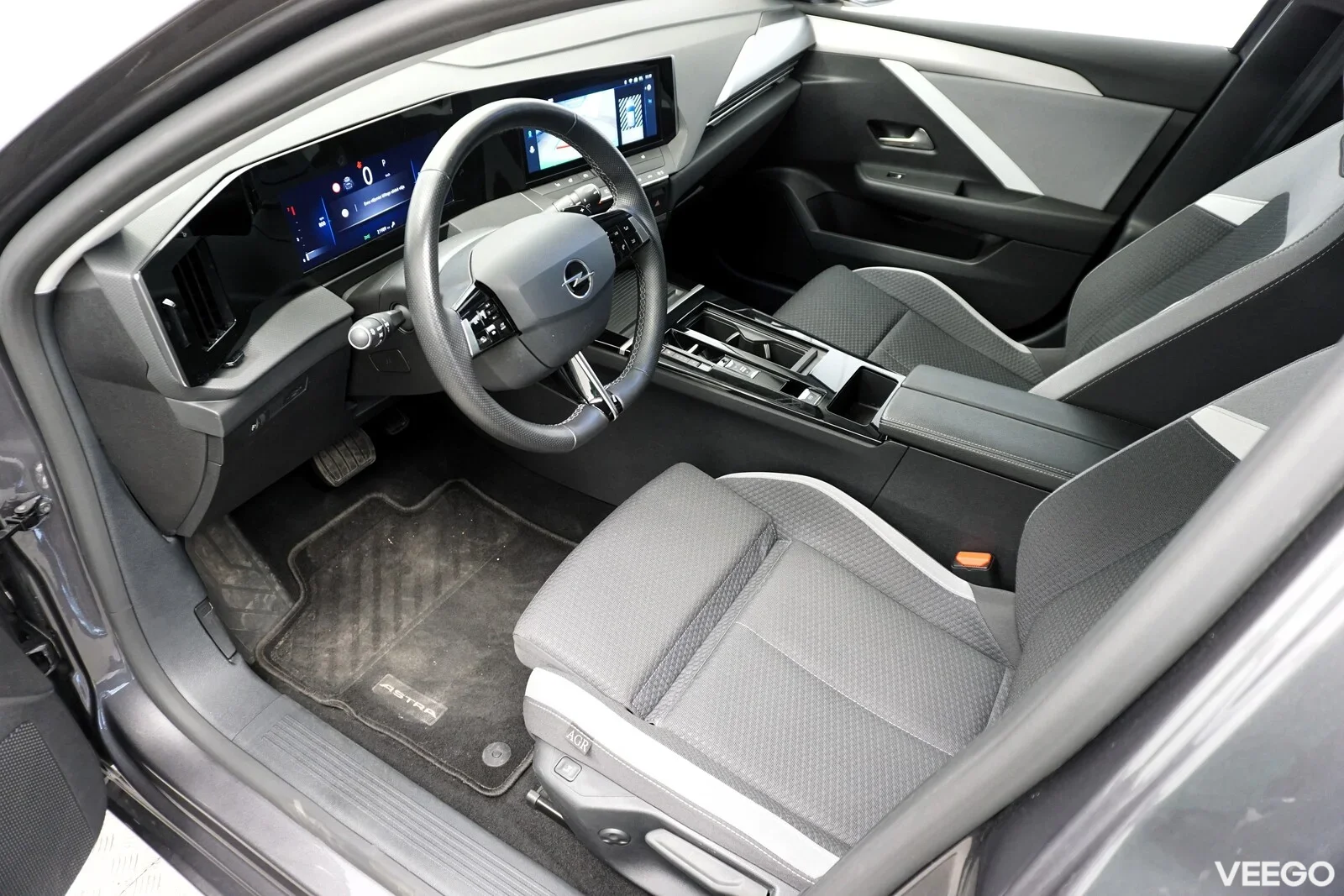 Opel Astra 1.2 96kW