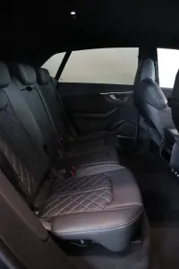 Audi SQ8 320kW thumbnail