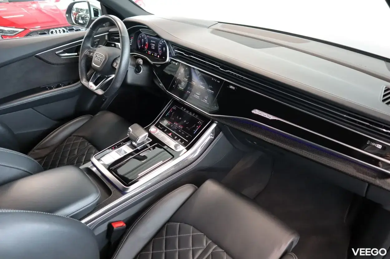 Audi SQ8 320kW