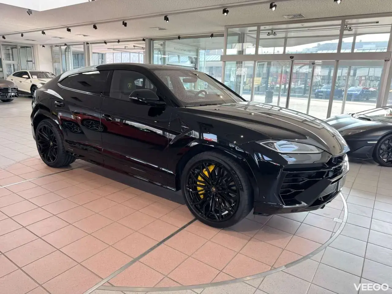 Lamborghini Urus 4.0 588kW