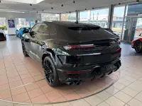 Lamborghini Urus 4.0 588kW thumbnail
