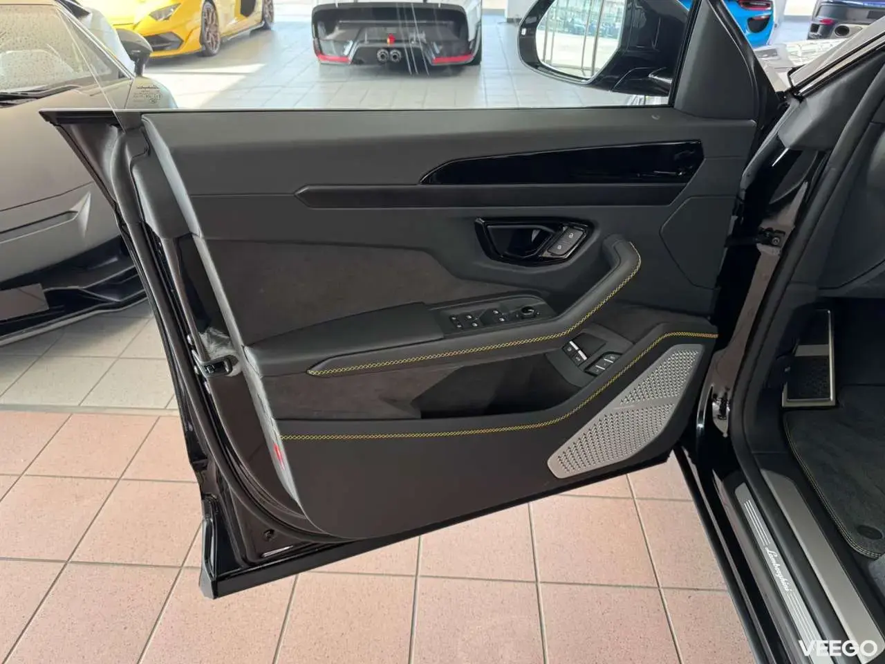Lamborghini Urus 4.0 588kW
