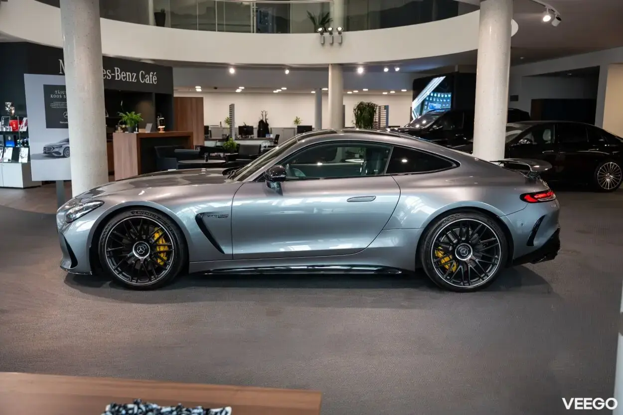 Mercedes-AMG AMG GT 63 4MATIC + 4 430kW