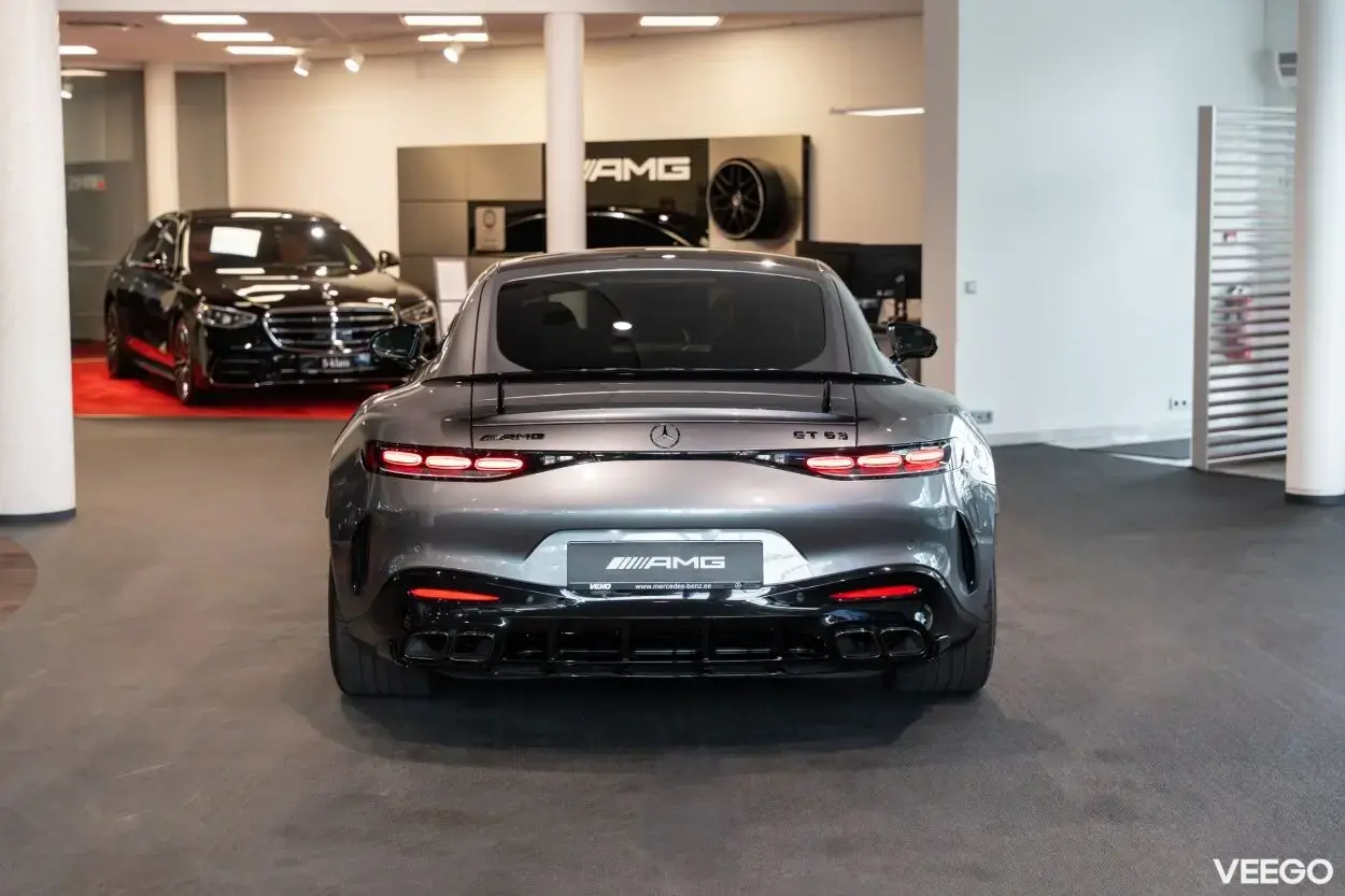 Mercedes-AMG AMG GT 63 4MATIC + 4 430kW