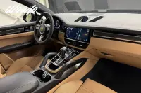 Porsche Cayenne Coupé Turbo S E-Hybrid 680HK /Se Spec /4.95% 500kW thumbnail
