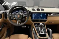 Porsche Cayenne Coupé Turbo S E-Hybrid 680HK /Se Spec /4.95% 500kW thumbnail