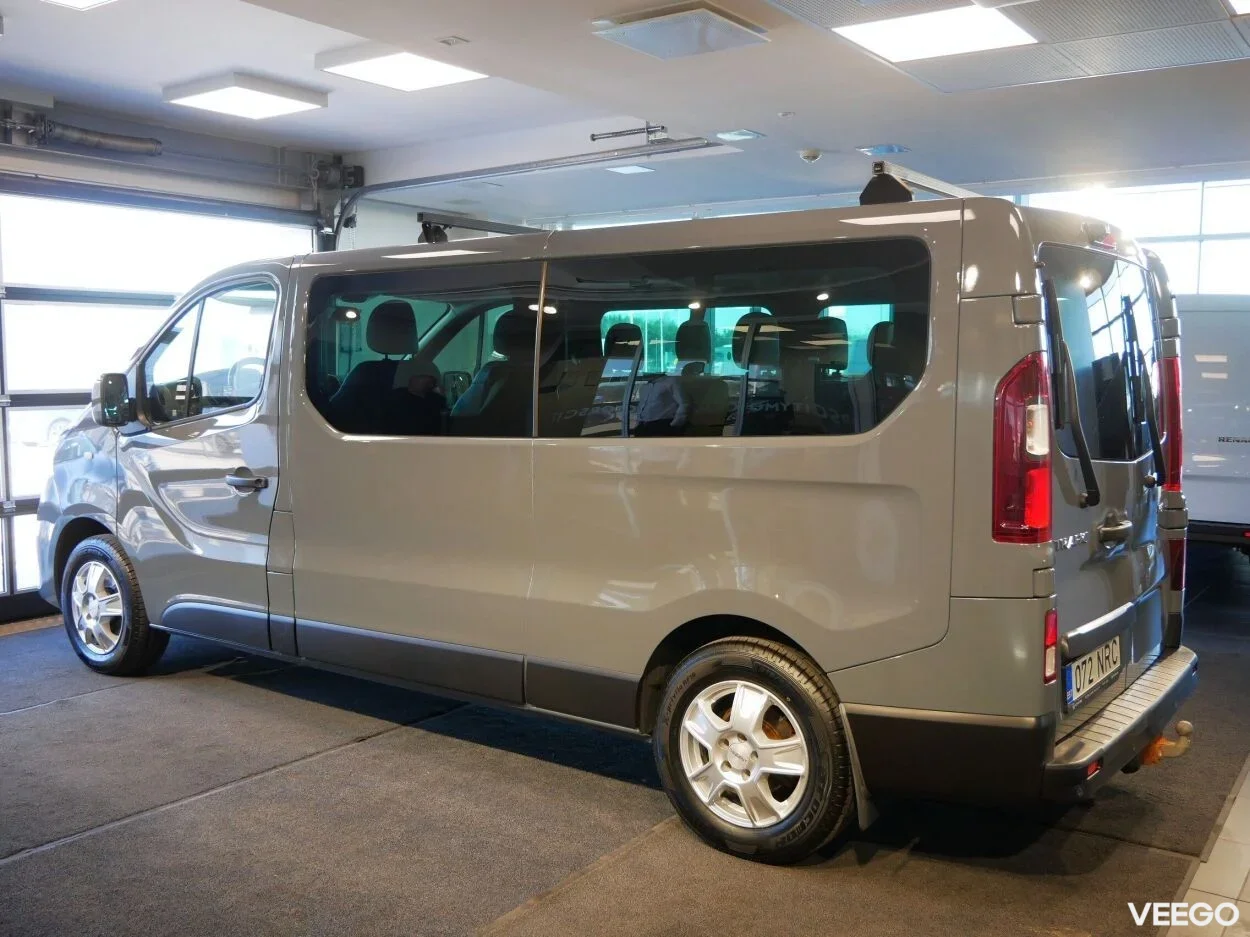 Renault Trafic Grand Passenger 2 107kW