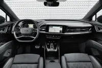 Audi Q4 e-tron 195kW thumbnail
