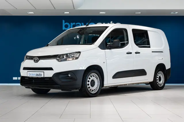 Image of Toyota Proace City Crew Cab Long Double Side 75kW