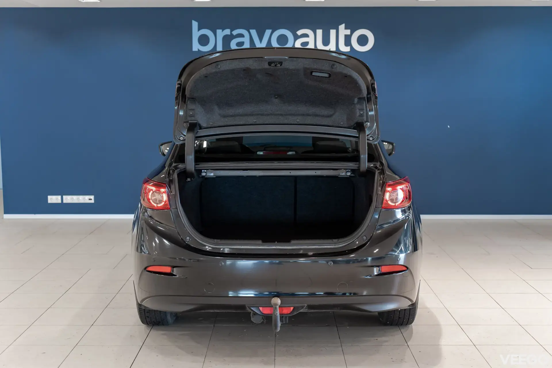 Mazda 3 Skyactive-G Premium Plus 88kW