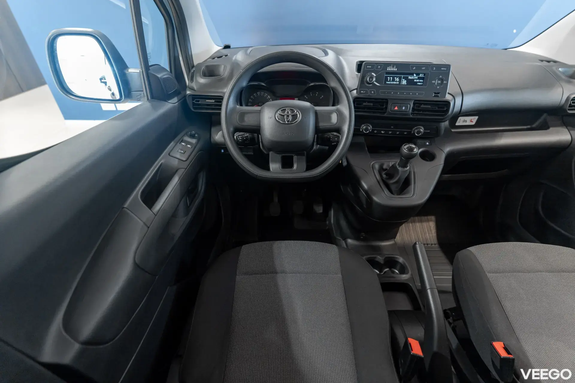 Toyota Proace City Crew Cab Long Double Side 75kW