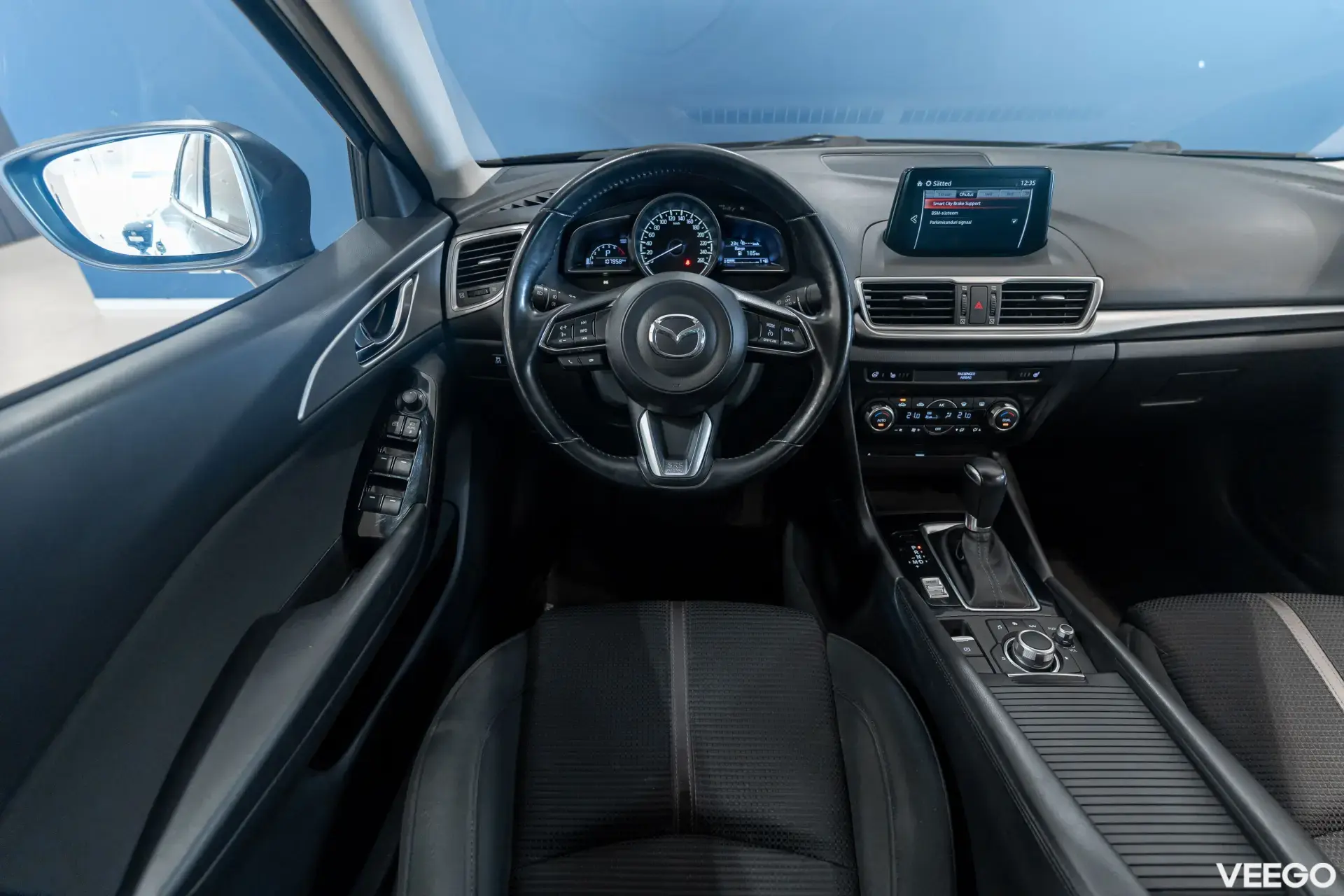 Mazda 3 Skyactive-G Premium Plus 88kW